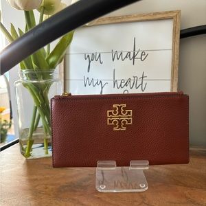 NWOT Tory Burch Britten Wallet